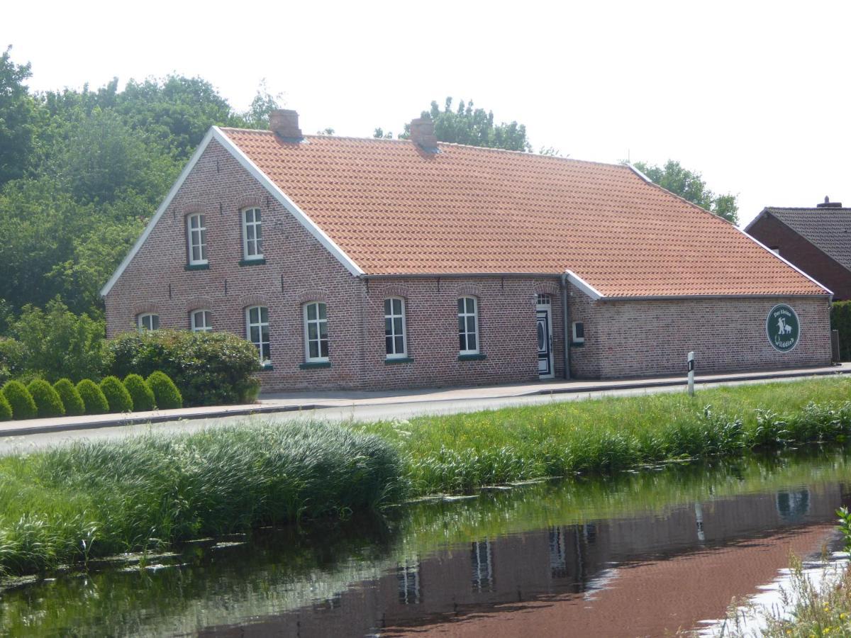 Ferienwohnung Gulf Im Gulfhof Am Kanal Grossefehn Εξωτερικό φωτογραφία